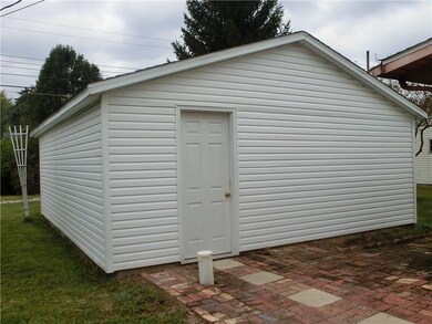 436 Ash St, Tipton, IN 46072 - photo 3
