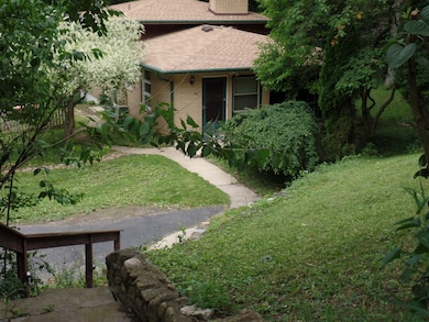 94 Lake Shore Dr, Carpentersville, IL 60110 - photo 3