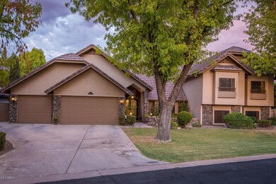 8417 S Forest Ave Tempe AZ-large-003-17-