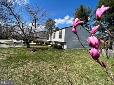 9335 Gentle Folk, Columbia, MD 21045 - photo 5