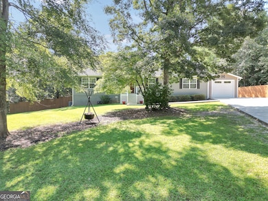 View From Street - So Well Kept!