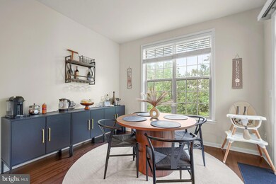 9016 Endicott Place, Lorton, VA 22079 - photo 6