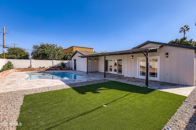 2548 E Turney Ave, Phoenix, AZ 85016 - photo 5