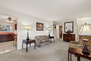 475 N Oak St, Elmhurst, IL 60126 - photo 3