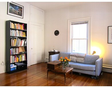 18 Shepard St unit 18-1, Cambridge, MA 02138 - photo 2