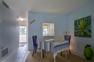 F - Dining and passthrough