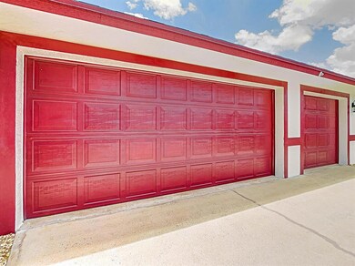 2085 SW Hampshire Ln, Port Saint Lucie, FL 34953 - photo 6