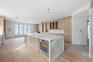 156 Harborview S, Lawrence, NY 11559 - photo 4