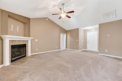 235 Highcroft Cir, Benson, NC 27504 - photo 4