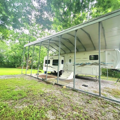 109 N Union Ave, Mountain View, AR 72560 - photo 2