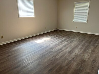 2018 W Waddell Ave, Albany, GA 31707 - photo 5