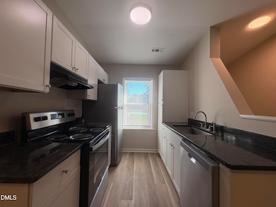 1901 Tischer Rd unit B, Raleigh, NC 27603 - photo 4