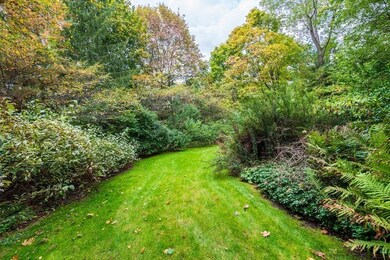 9 Livermore Rd, Wellesley Hills, MA 02481 - photo 3