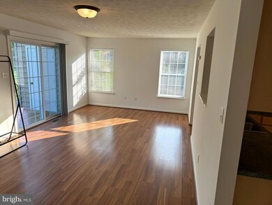 2047 Honeysuckle Ln, Winchester, VA 22601 - photo 7