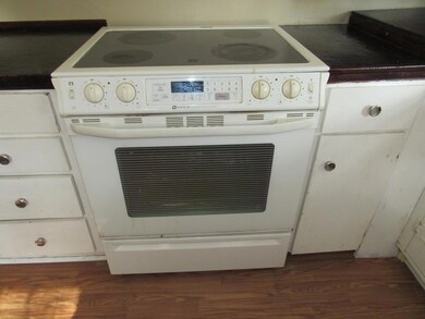 430 N Orange Ave, Eufaula, AL 36027 - photo 3