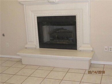 13921 Roslyn Dr, Horizon City, TX 79928 - photo 6