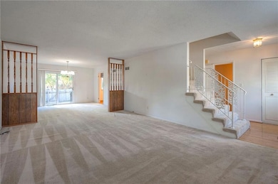 10009 W 95th St, Overland Park, KS 66212 - photo 6