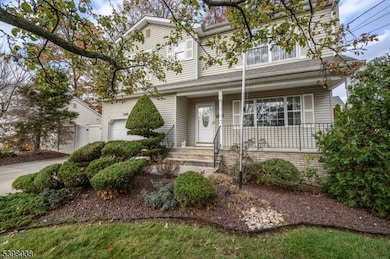 139 Murray St, Rahway, NJ 07065 - photo 2