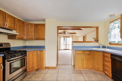 54 Benson St, Whitman, MA 02382 - photo 5