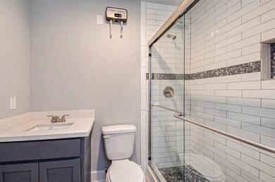 1421 Marshall St unit 12, Houston, TX 77006 - photo 7