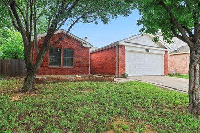 920 Beechwood Dr, Denton, TX 76210 - photo 2