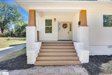 367 Winsmith Ave, Spartanburg, SC 29306 - photo 2