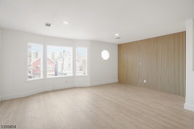 12 E 18th St, Bayonne, NJ 07002 - photo 4