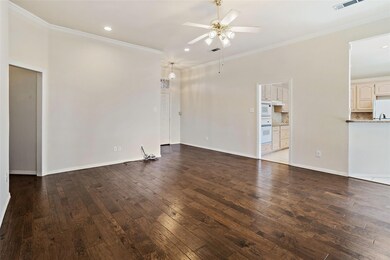 2705 Crystal Glenn Cir, Hurst, TX 76054 - photo 5