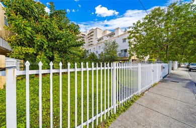 829 SW 2nd St, Miami, FL 33130 - photo 4