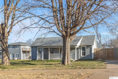 160 Cedar St, Springfield, NE 68059 - photo 2