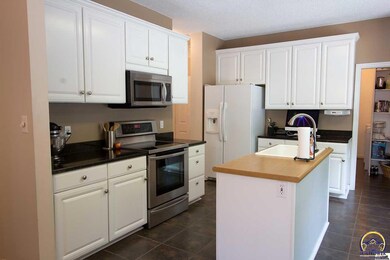5696 SW 33rd Terrace, Topeka, KS 66614 - photo 5