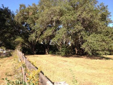 Land.