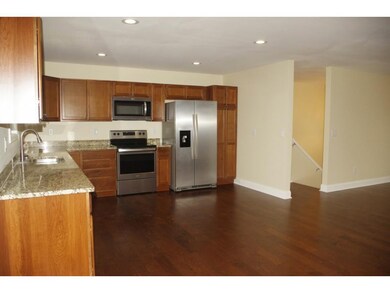 2210 Lauderdale Dr, Johnson City, TN 37601 - photo 3