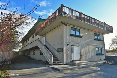 Exterior W side