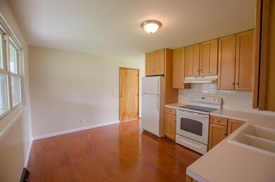 6 Kitchen