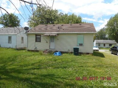 1700 S Biltmore Ave, Muncie, IN 47302 - photo 5