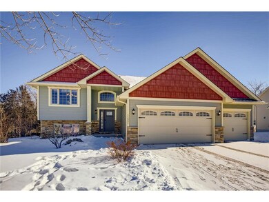 02 Exterior Front