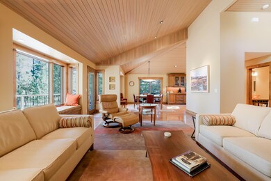 17634 Goldfinch Ln, Sunriver, OR 97707 - photo 6