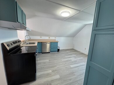 21 N Main St unit 2, Natick, MA 01760 - photo 4