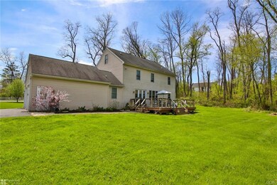 6371 Kings Hwy S, Zionsville, PA 18092 - photo 4