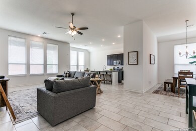 10306 Cactus Hills, San Antonio, TX 78254 - photo 6