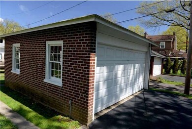 815 Forrest St, Lansdale, PA 19446 - photo 5