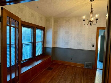 247 S 22nd St, Terre Haute, IN 47803 - photo 7