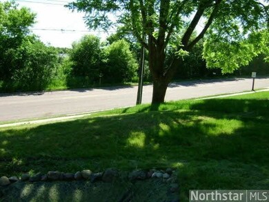 1226 S Payne St, New Ulm, MN 56073 - photo 4