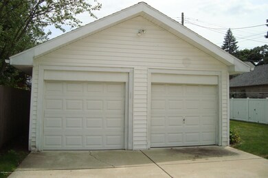 01b Garage