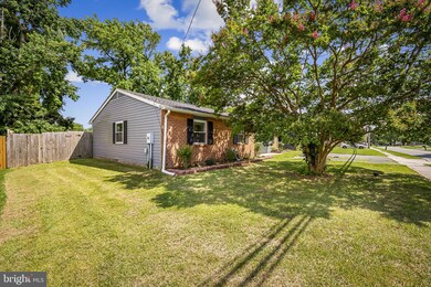 2415 Lodge Farm Rd, Sparrows Point, MD 21219 - photo 3