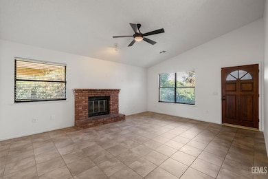 4101 Thatch Ave, Bakersfield, CA 93313 - photo 7