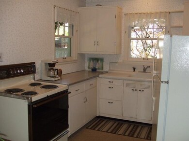 4281 Oak St, Bridgman, MI 49106 - photo 2