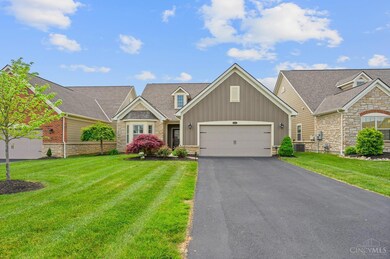 6670 Liberty Cir, West Chester, OH 45069 - photo 3