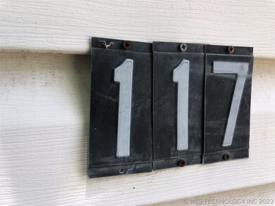 117 W Mckinley Ave, Sapulpa, OK 74066 - photo 2